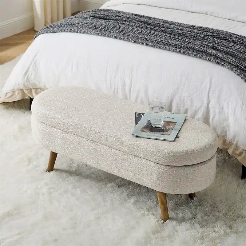 Ovale opbergbank, gestoffeerde voetenbank met poten van rubberhout, beige