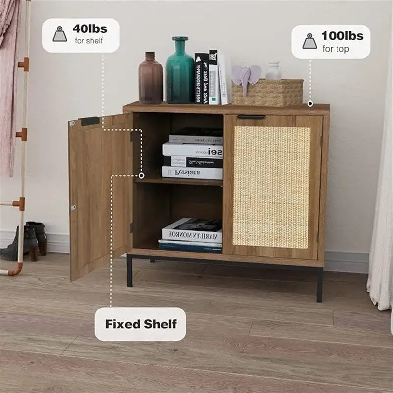 Boho-Akzentschrank mit 2 Rattantüren und goldfarbenen Metallbeinen, weiße Aufbewahrung