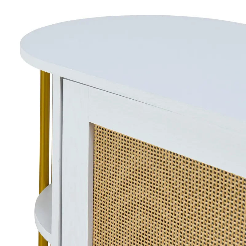 Gebogen dressoirkast met rotandeuren en goudkleurig metalen frame, zwart of wit