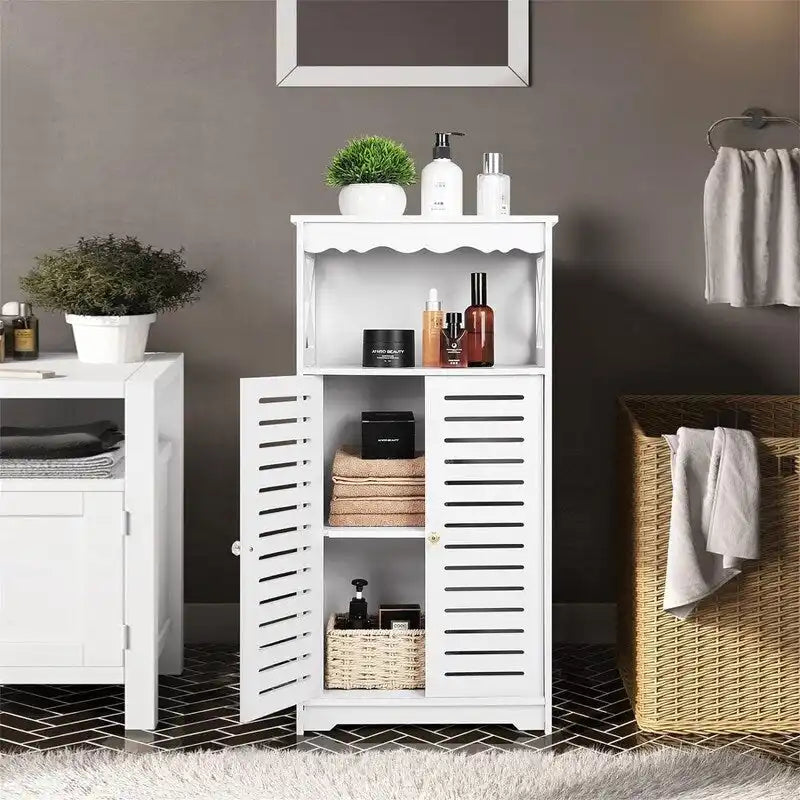 Meuble de rangement de salle de bains blanc à deux portes, sur pied, avec étagère ouverte